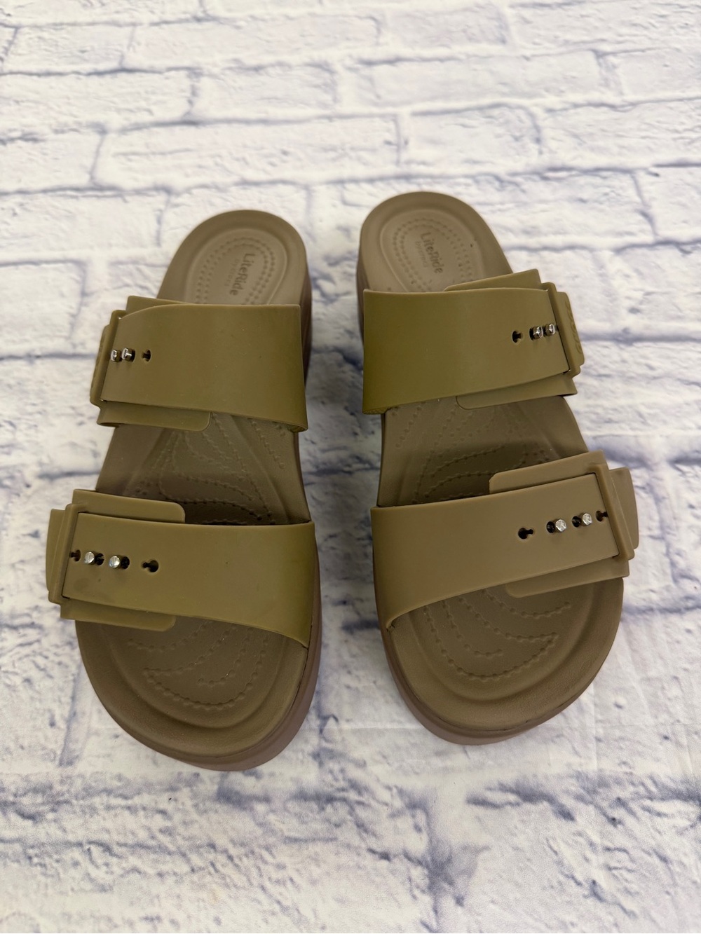 CROCS sz 9 Olive Green Slide Sandals for Women , adjustable straps. - Picture 2 of 8